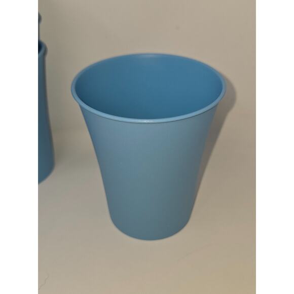 Vintage Plastic Bell Tumbler Lot of 12 Light Blue 8 oz Kiddie Cups Stackable - Picture 10 of 14